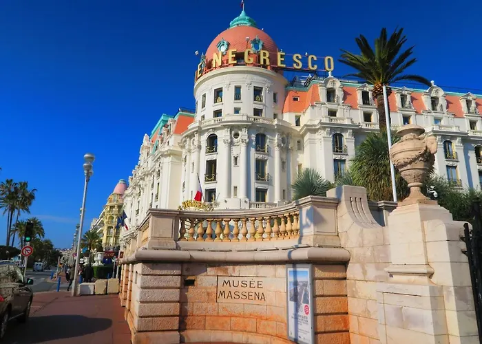 Nestor&jeeves - Nevada - - Close Sea Nice